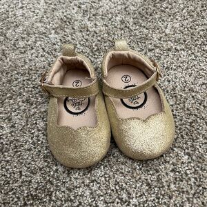 Worn once, like new! Gold little love bug shoes size 2